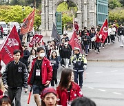 4.18 기념 구국대장정 나서는 고려대 학생들