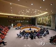 안보리,北 고체연료 ICBM 논의…中러에 막혀 공식대응 어려울듯