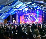 "황금연휴는 남해에서"…'독일마을 맥주축제' 길어지고 풍성