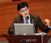 한동훈 "공직생활 무엇이 옳은지 고민될 때, 직업윤리 기준으로 결정"…사상 첫 교정직 강연