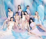 트와이스, 내달 31일 일본 새 싱글 'Hare Hare' 발매…'고혹적' 개인X단체 이미지 공개