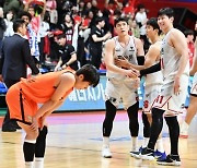 SK의 챔프전 선착, 발등에 불 떨어진 KGC…4차전에서 못 끝내면 ‘탑 독’ 아니다 [KBL PO]