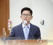 김문수 "주 69시간제 폐기될 수도…반대 많고 여당 의석 적어"