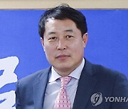 '돈봉투 조달책' 강래구 2차소환…구속영장 청구할 듯(종합)