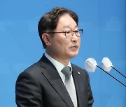 박범계 "검찰 폭주 멈추려 원내대표 출마" 김용민 "법무부 장관때 했어야"