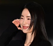 [TEN 포토] 임지연 '♥이도현에게 보내는 하트'