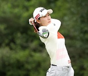 최운정, 시즌 첫 LPGA 메이저 대회 첫날 공동 2위…선두와 1타 차