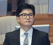 한동훈 "돈 봉투 수사 정치탄압 주장, 말 같지도 않아"