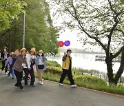 "치매 두려워 말아요"…김제시, 치매극복 한마음 걷기행사