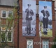 윤 대통령 국빈 방문 앞두고 게시된 한미 동맹 70주년 기념 현수막