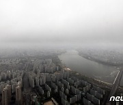 [내일날씨] 전국 구름 많고 흐림…건조하고 미세먼지 '보통'