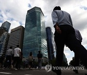 韓, OECD평균보다 199시간 더 일한다