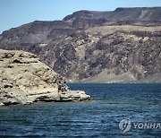 USA WATER COLORADO RIVER