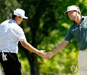 임성재·미첼, PGA 투어 취리히 클래식 3R 1타 차 2위(종합)