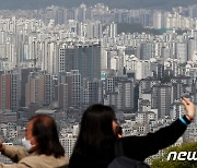 서울 아파트 전세 중위가격 5억원대 붕괴…반년 만에 1억원 하락