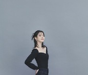 [인터뷰④] 아이유, 故 문빈 비보에 "힘듦과 아픔, 자연스럽게 받아들여지는 사회 됐으면"