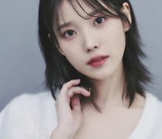 아이유 “달달 외워 갔는데…‘드림’ 현장서 버리는 걸 배웠죠”