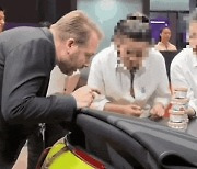 ‘아이스크림 행사’ BMW 女직원 때문에 난리난 중국…무슨일이