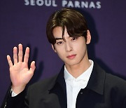 아스트로 차은우, 故 문빈 비보→태국 일정 정상 소화 "심도 있는 논의 끝 결정"