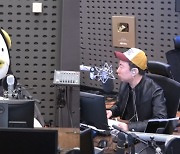 펭수, 아직도 EBS 연습생? "월급=대외비" (라디오쇼)