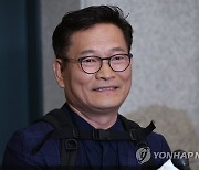 '귀국' 송영길 "모르는 사안 많아 상황 파악할 것…해결에 앞장"(종합)