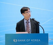 한은 "고령층이 물러간다…향후 5년간 취업자 수 年최저 7만명"