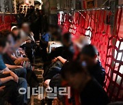 대통령실 "수단 교민 28명, 무사히 서울공항 도착"