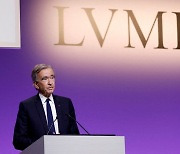 시총 5000억 달러 돌파한 LVMH, 테슬라 추월도 눈앞