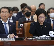 이정식 "근로시간, 주 60시간 이상 될 가능성 희박해"