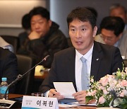 이복현 "전세사기 피해 지원 강화…영세 NPL 매입업체 지원 검토"