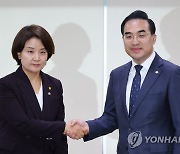 박홍근-이은주 원내대표 회동