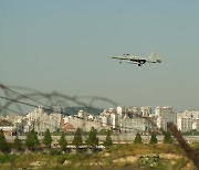 6년째 표류 수원 군공항 이전...평행선 달리는 수원시·화성시 갈등만 증폭