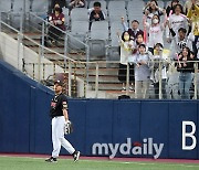 [MD포토] 강백호 포구 실책 때 기뻐하는 키움 팬들