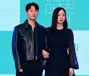 [TEN 포토] 김동욱-진기주 '비주얼 커플'