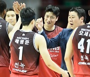 안양 KGC, 챔프전 반격…SK에 81-67 완승 '1승 1패' [IS 안양]