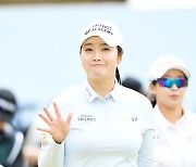 '홀인원' 한진선, KLPGA 챔피언십 1R 방신실·박결과 공동 선두(종합)