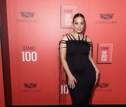 USA ENTERTAINMENT TIME 100 GALA