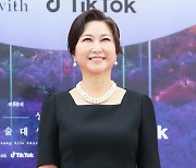 [포토] 이경성, '하늘이 맑아요'