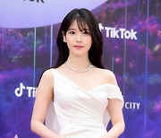 [포토] 아이유, '아름다워~' (백상예술대상)