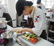 “어묵의 가능성을 엿보다”…삼진어묵, 한국외식과학고와 ‘제2회 창작 어묵 요리대회’ 개최