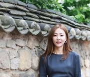 윤지혜, 퀀텀이엔엠과 전속계약 체결‥손숙·서이숙과 한솥밥