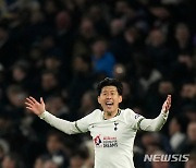 손흥민, EPL 9호골…토트넘 패배 위기 구한 동점골