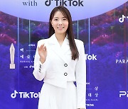 [ST포토] 하지은 '올화이트 패션'