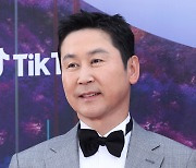 [포토S] 신동엽, '백상예술대상 왔어요'