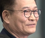 검찰, 송영길 전 대표 정조준...전방위 압수수색 압박