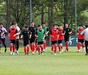 '김은중호', U-20 월드컵 마지막 훈련 참가 25명 발표... '유럽파' 김용학·조진호·이지한 포함