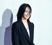 이솜, '바람에 머리카락 흩날려도' [사진]