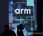 [테크토크]'원천기술 갑' ARM, 왜 칩 만들려 할까