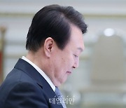 '간호법' 재가냐, 거부권이냐…尹의 딜레마