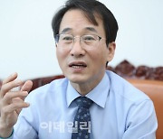 野 이원욱 "宋 '돈 봉투' 의혹, 지도부가 '정치적 책임' 결단해야"